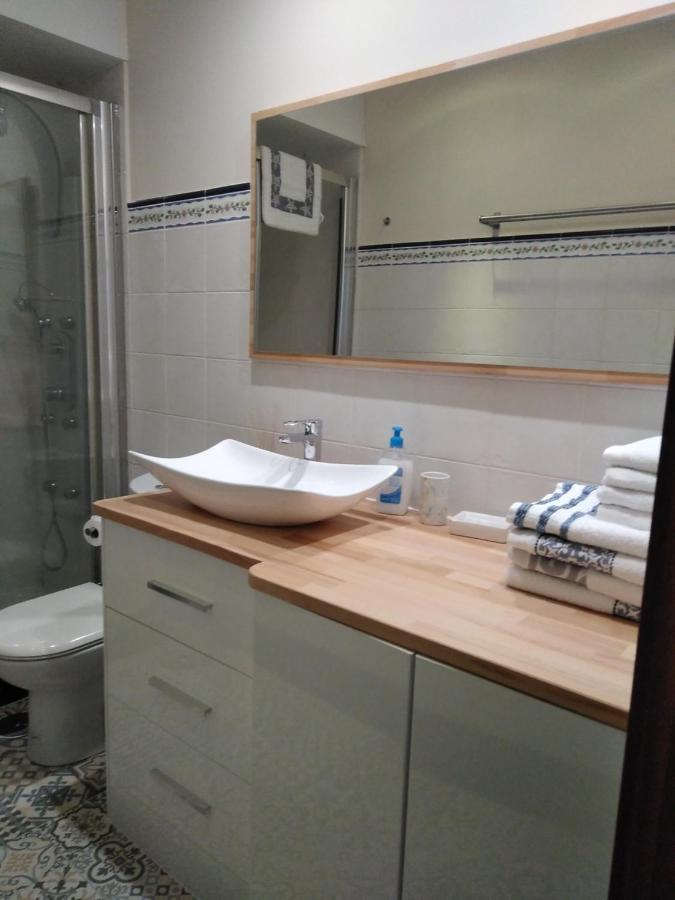 Apartamento Transito De Entrerruas Santiago de Compostela Ngoại thất bức ảnh